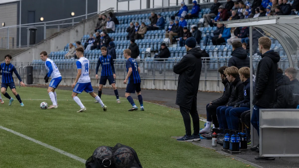 Stabæk forsvarer tabelltoppen borte mot Hødd