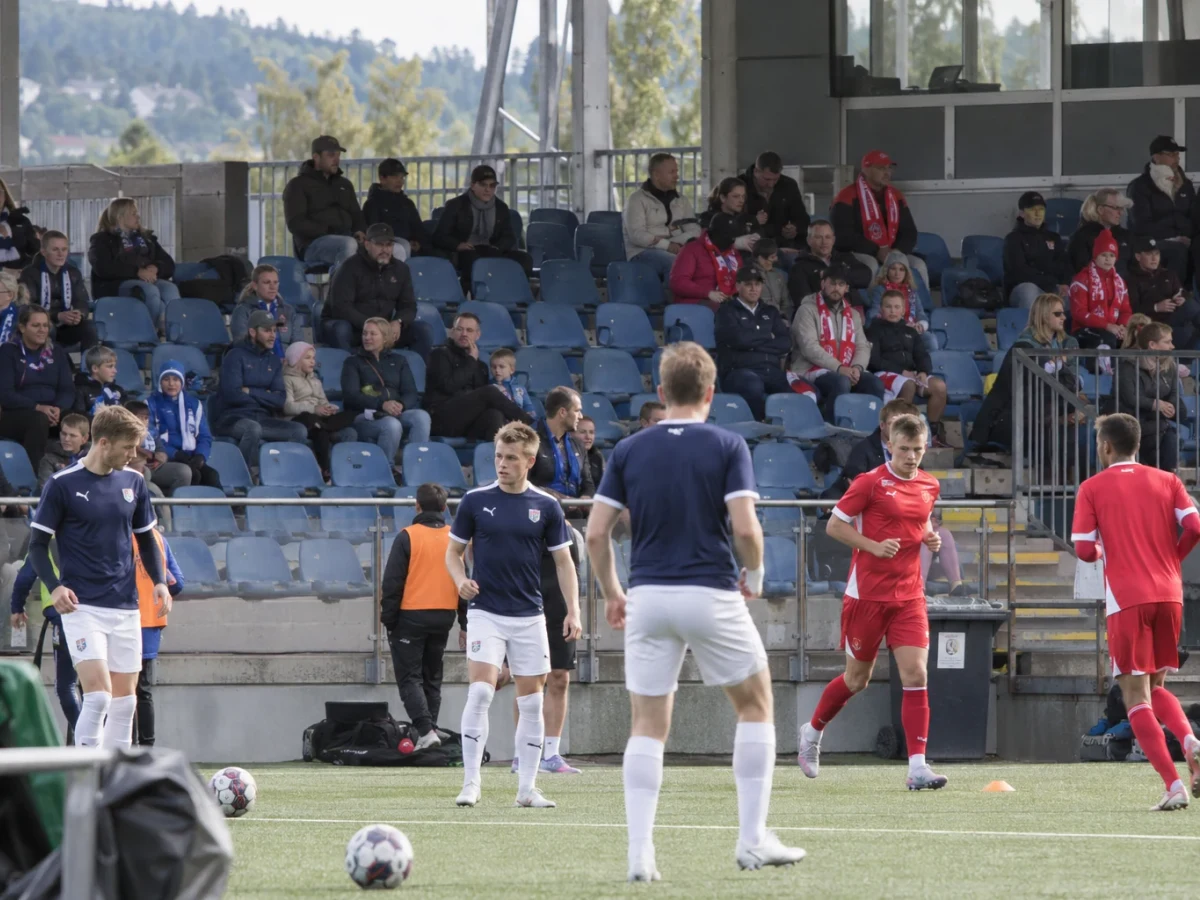 Strømsgodset jakter serielederen i toppoppgjør