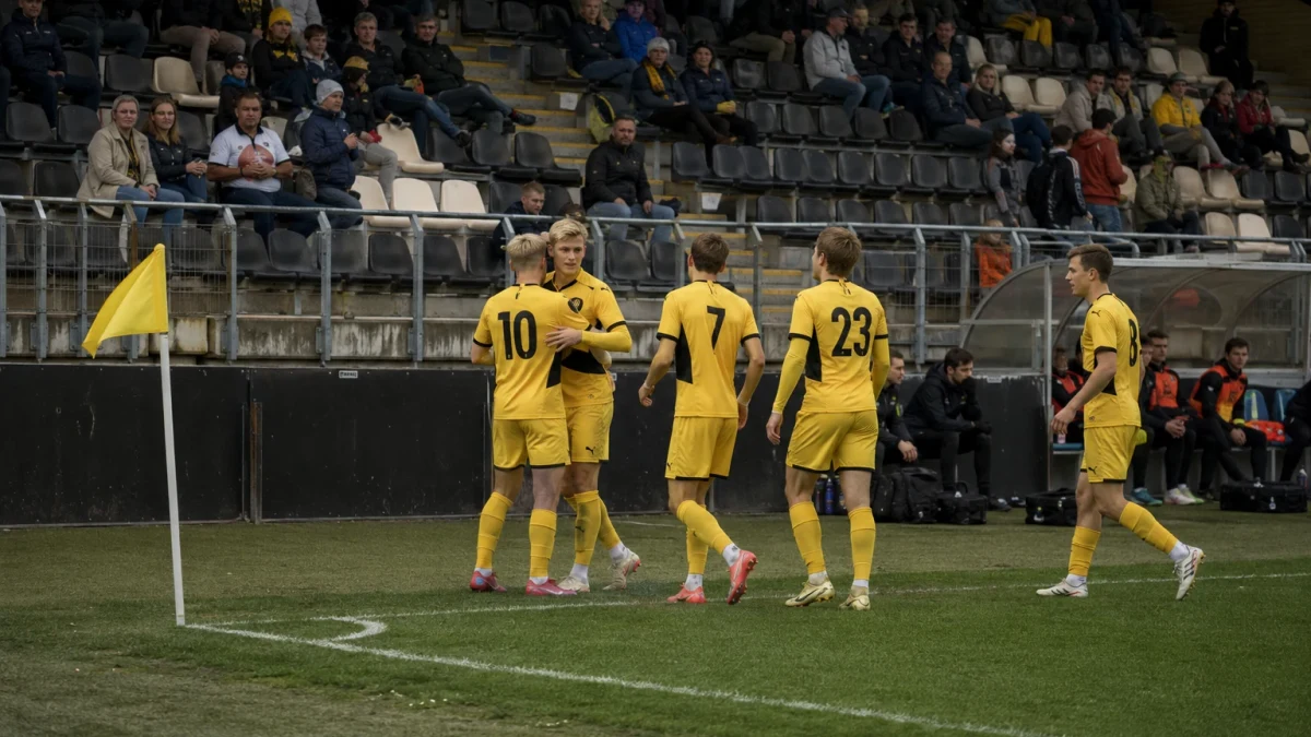 Bodø/Glimt står fast i nedrykksstriden etter 14 kamper uten seier