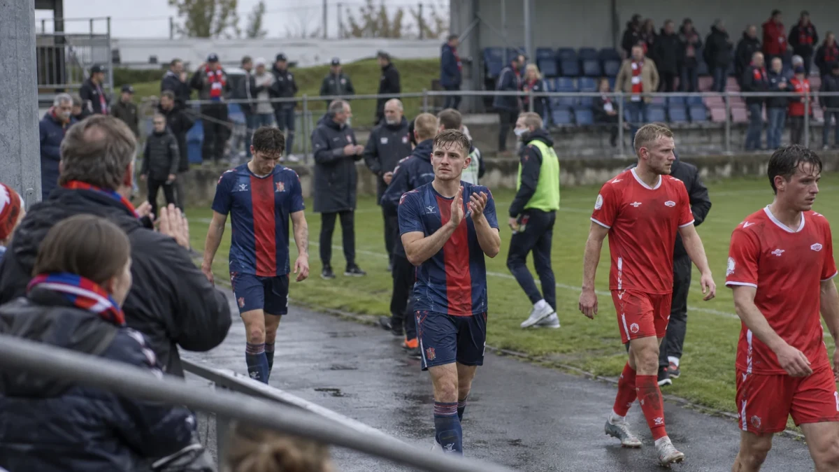 Brann slo Lyn og beholdt grepet om serietoppen
